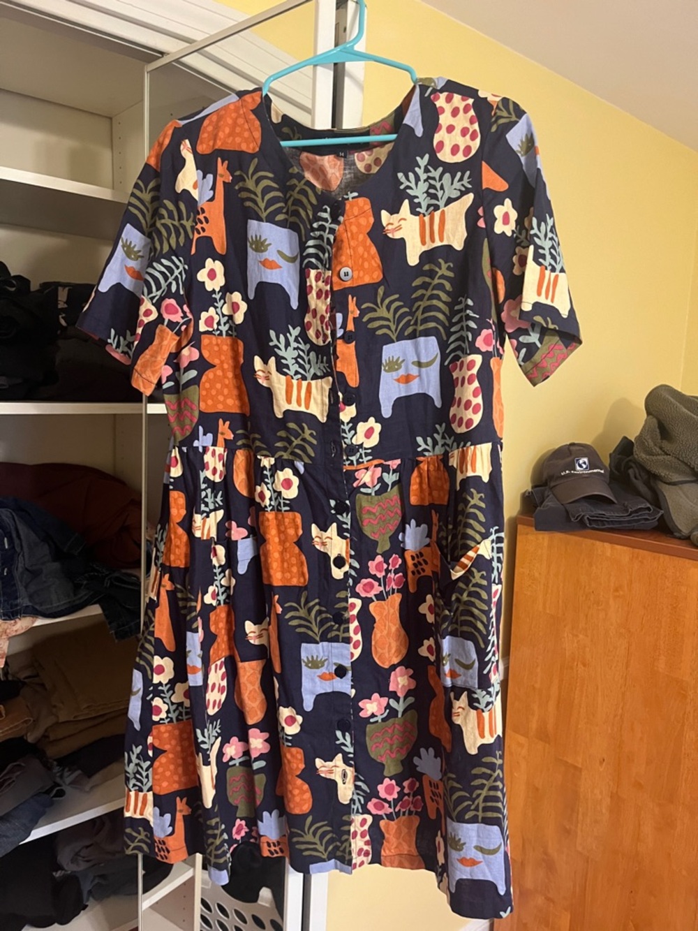 Size 14 Adorable Princess Highway Dress
